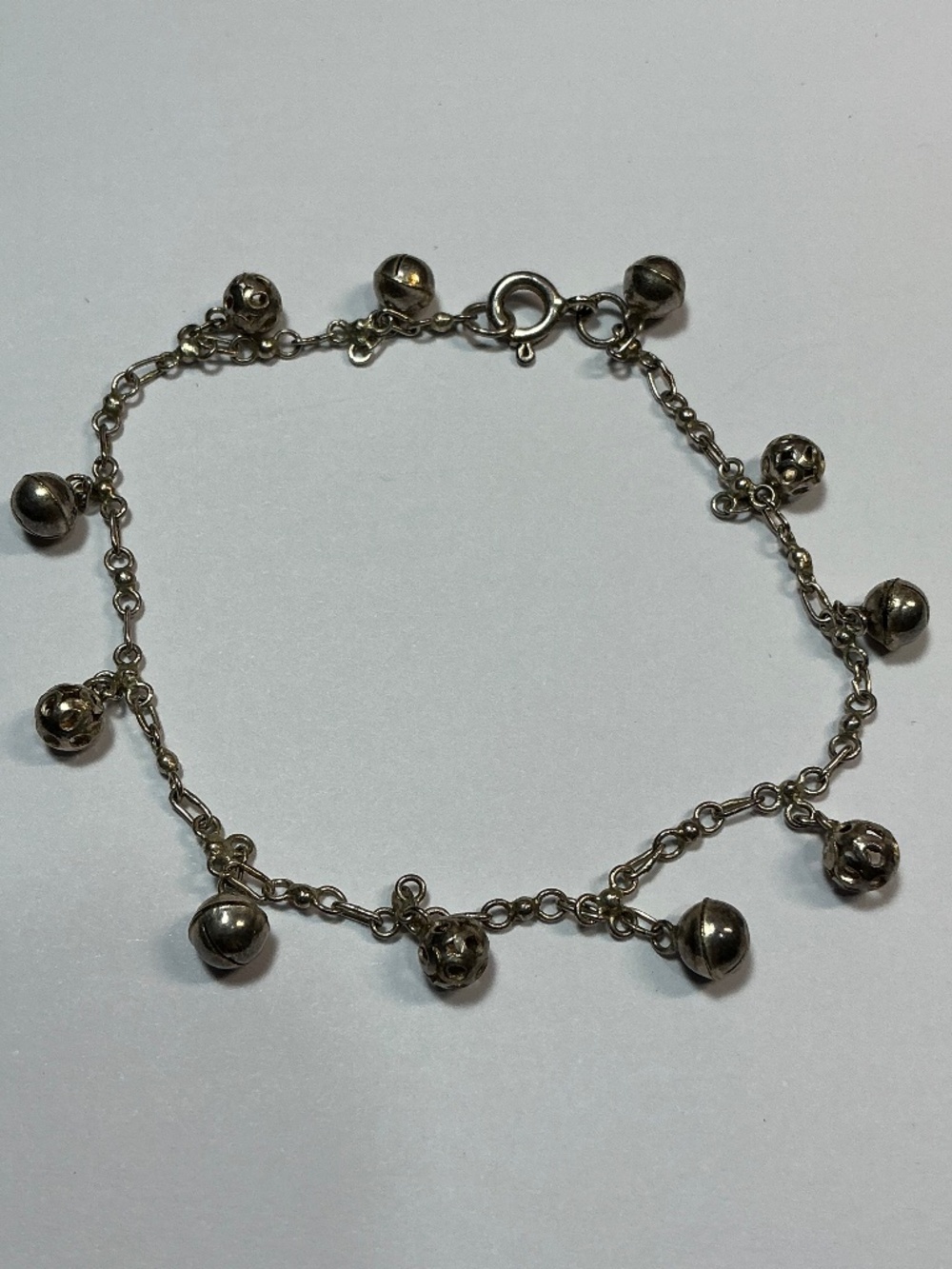 Vintage Sterling Silver Bracelet with Round Charms. 7 inches long